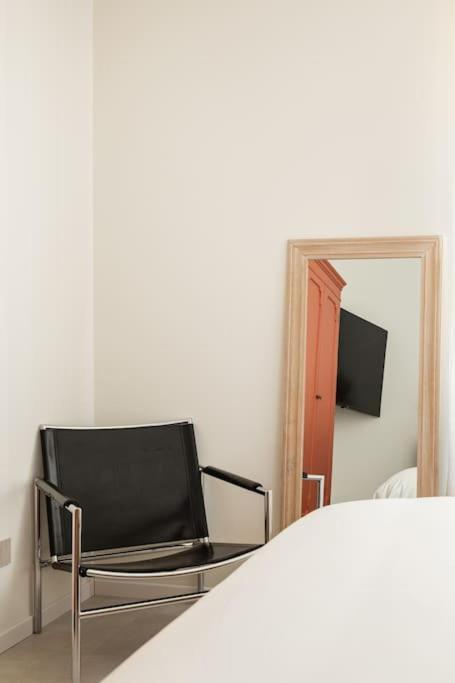 Liam's Gem Luxury In Milan